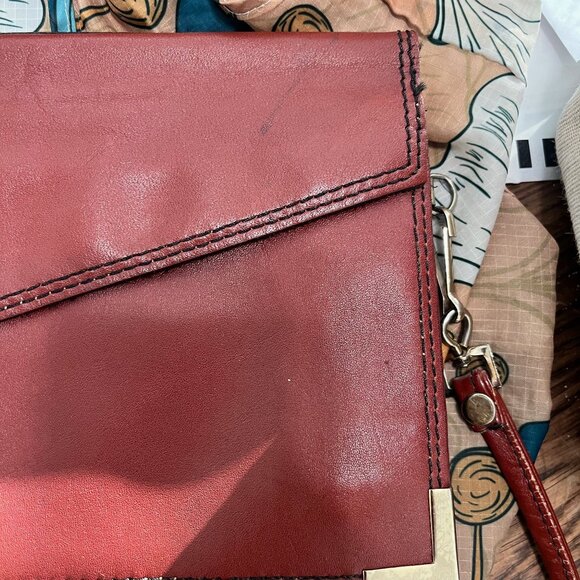 70's Vintage Leather Envelope Clutch in Rust - Picture 8 of 8